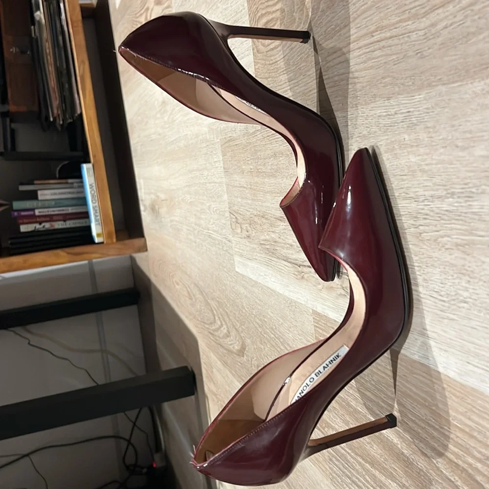 Thrice worn burgundy pair of MB’s. Serious offers only - Picture 9 of 9